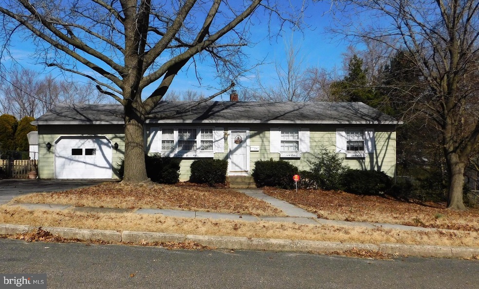 313 6th Ave, Lindenwold, NJ 08021 - photo 1