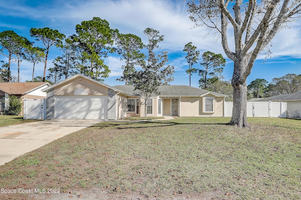 01-Fairchild Ave-001