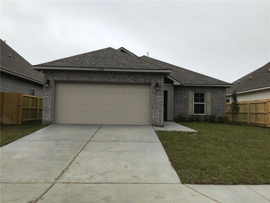 5009 Park Shore Dr, Marrero, LA 70072 - photo 1
