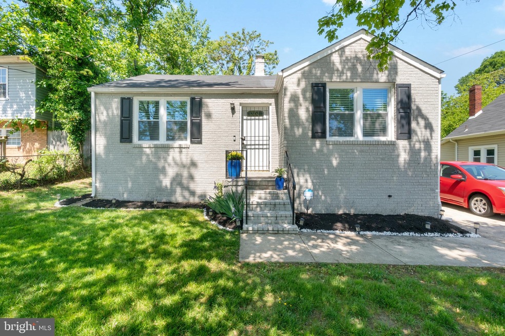 731 Larchmont Ave, Capitol Heights, MD 20743 - photo 1