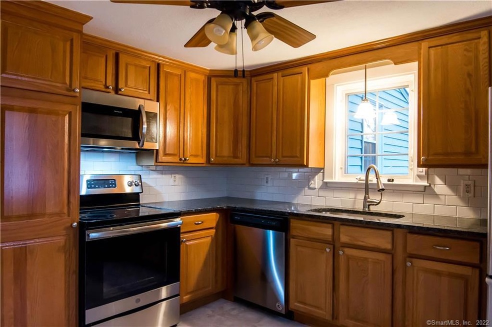 128 Newfield Ave, Hartford, CT 06106 - photo 1