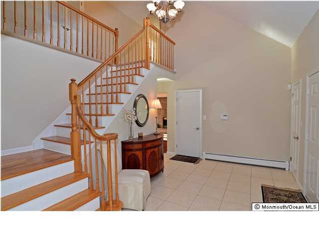 1 Jennifer Ct, Marlboro, NJ 07746 - photo 1