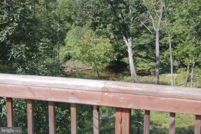 8412 Leeds Manor Rd, Amissville, VA 20106 - photo 1