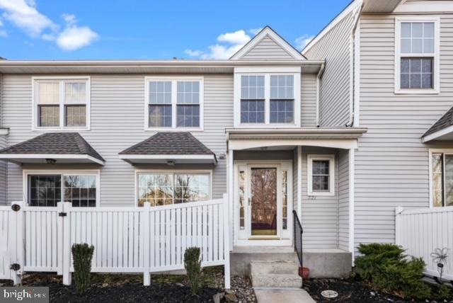 321 Eagle Ct unit 204, Jamison, PA 18929 - photo 1