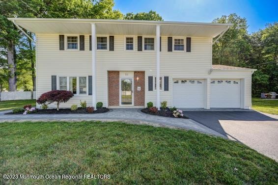 12 arvin rd Front