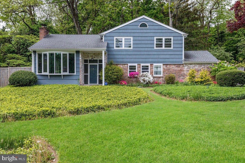 456 Riverside Dr, Princeton, NJ 08540 - photo 1