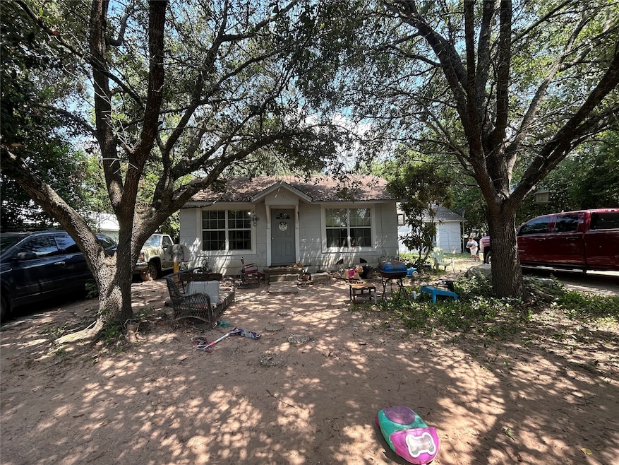 31910 Waller Tomball Rd, Waller, TX 77484 - photo 1