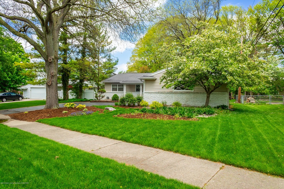 2311 Rossiter Pl Lansing-1