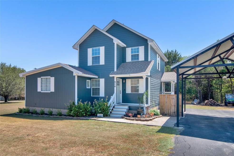 510 Toy Ln, Pottsboro, TX 75076 - photo 1