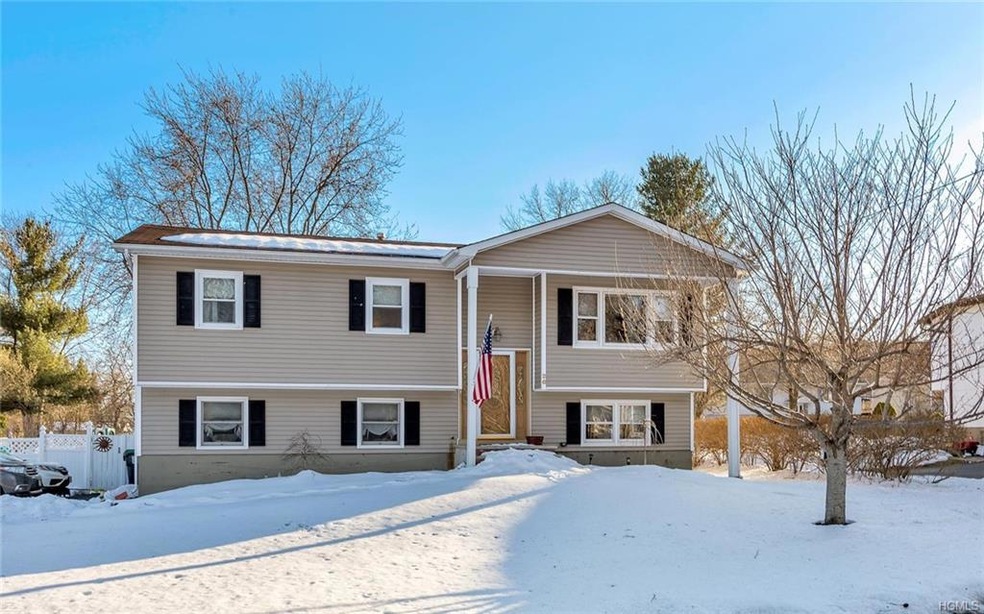 26 Rutledge Ave, Highland Mills, NY 10930 - photo 1