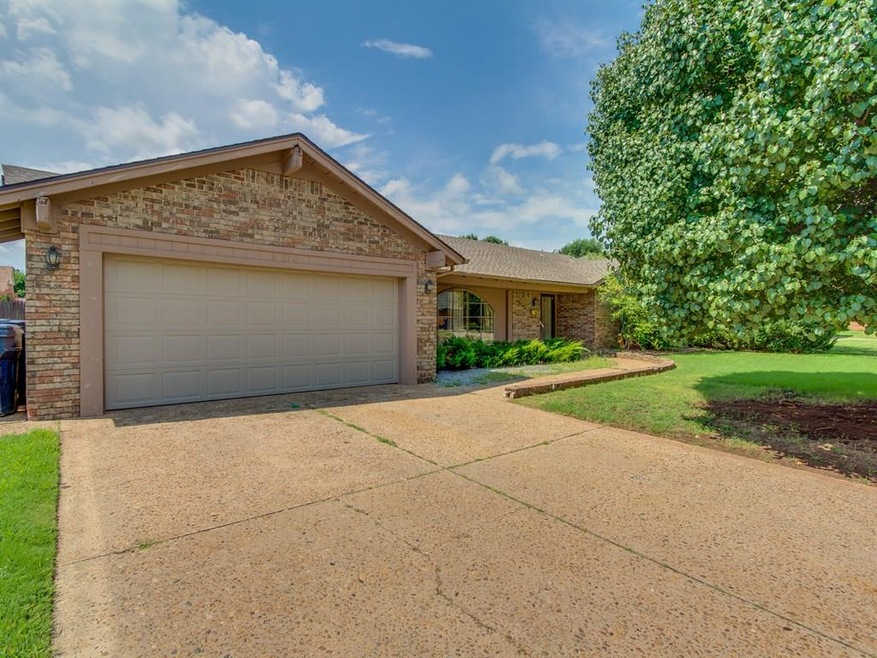 2512 NW 119th St, Oklahoma City, OK 73120 - photo 1