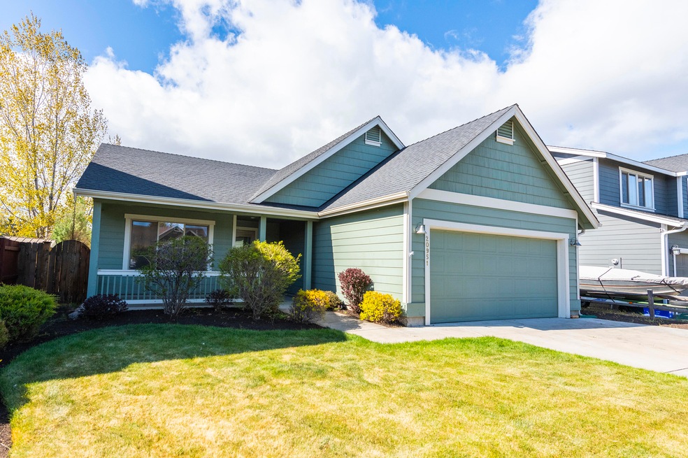 20951 Marsh Orchid Ct, Bend, OR 97701 - photo 1