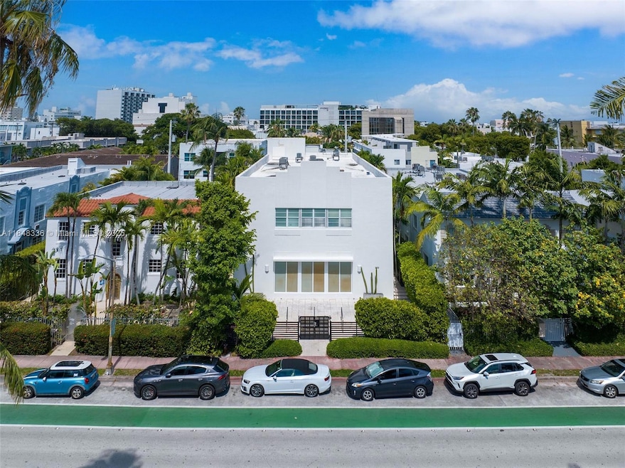 For Sale $450,000 • Co-Listing Agent