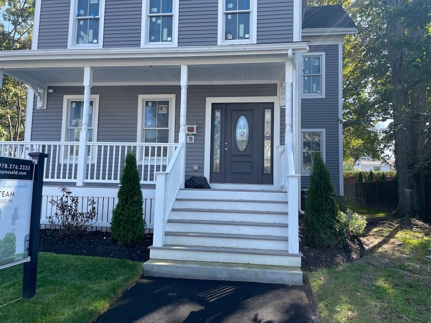 12 Lafayette St unit 1, Wakefield, MA 01880 - photo 1