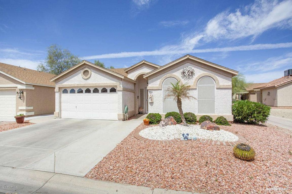 1017 sq.ft/2bed/2bath/1.5 car