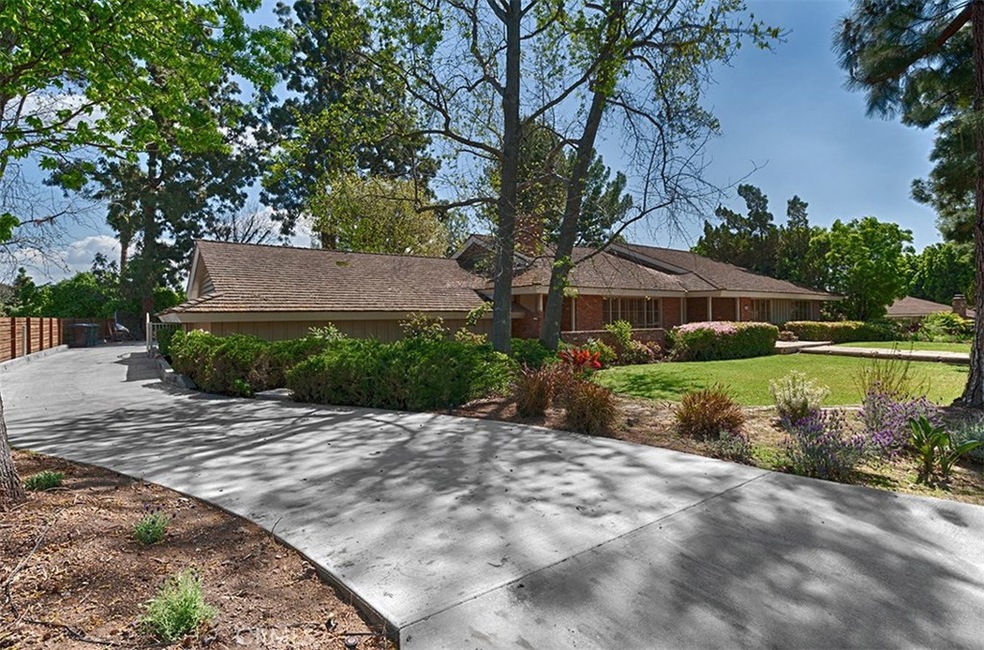 2120 Yucca Ave, Fullerton, CA 92835 - photo 1