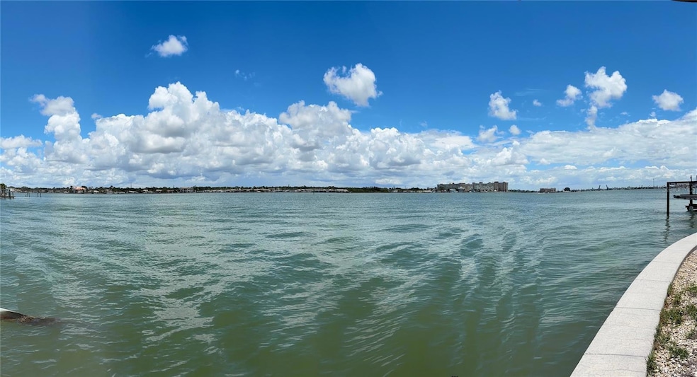 Panoramic View at Seawall