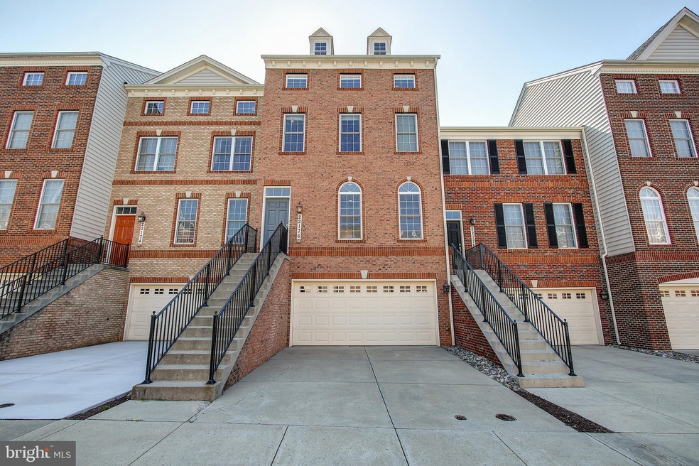 22176 Fair Garden Ln, Clarksburg, MD 20871 - photo 1