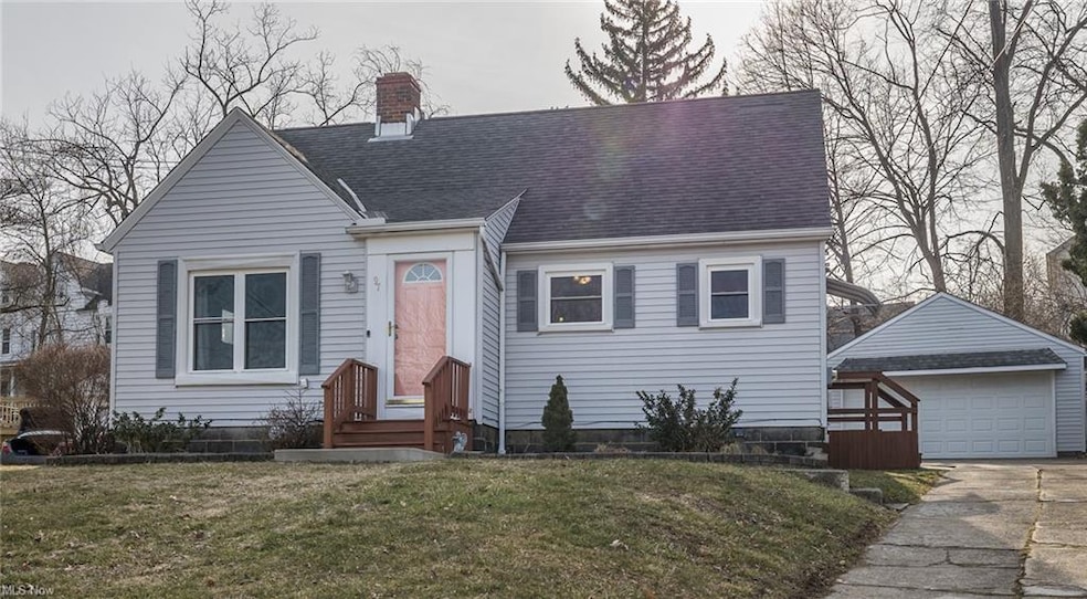 97 Arlington Cir, Wickliffe, OH 44092 - photo 1