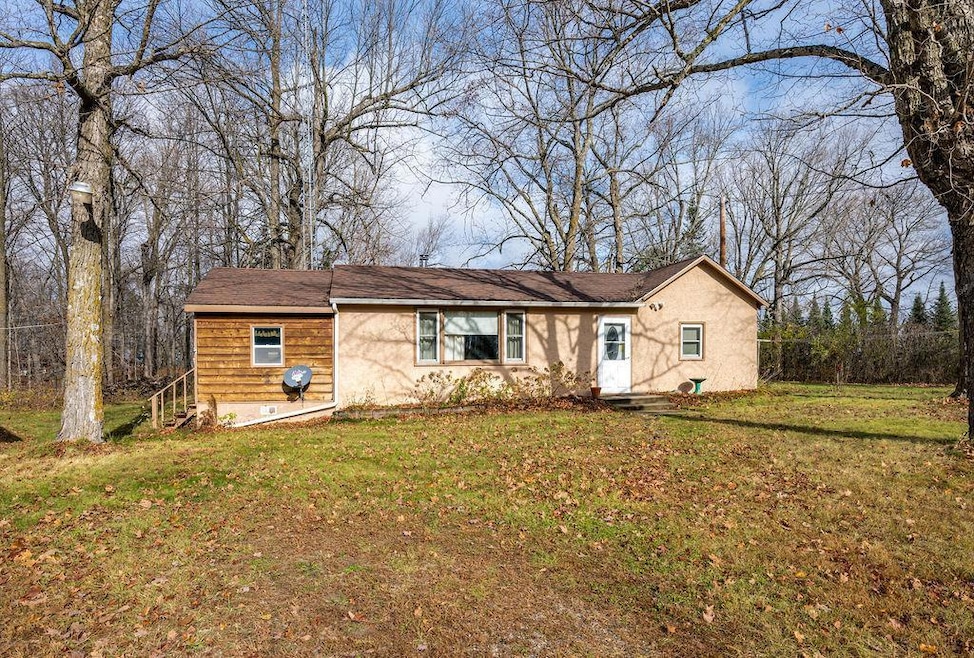 11298 W Splithand Rd, Grand Rapids, MN 55744 - photo 1