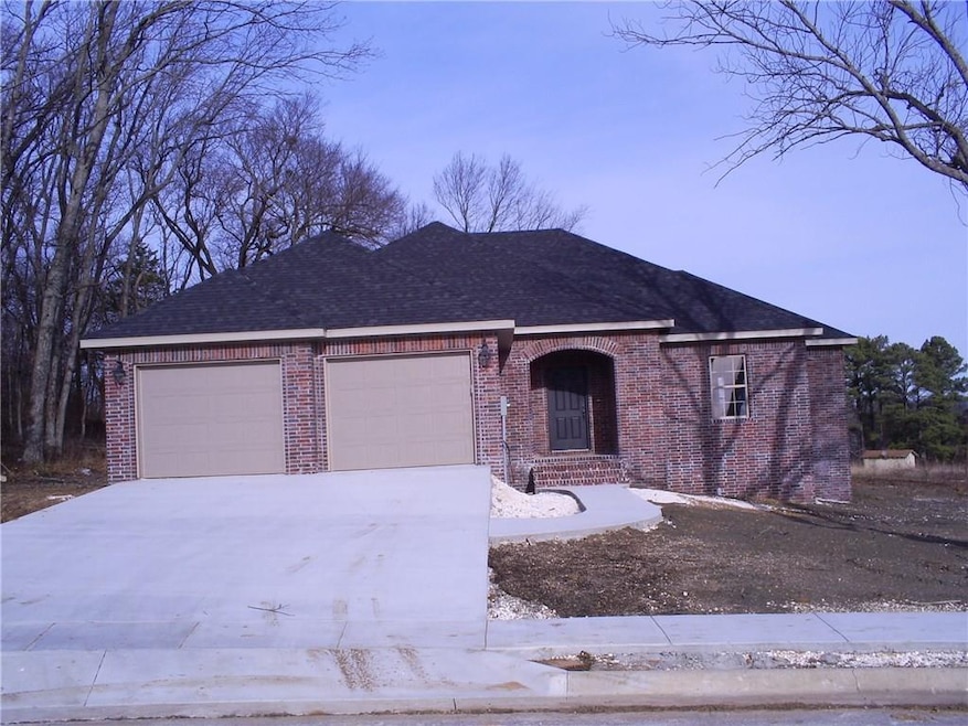 198 Graystone St, West Fork, AR 72774 - photo 1