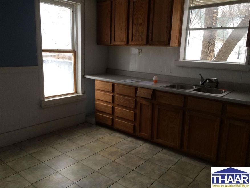 452 Idaho St, Terre Haute, IN 47802 - photo 1