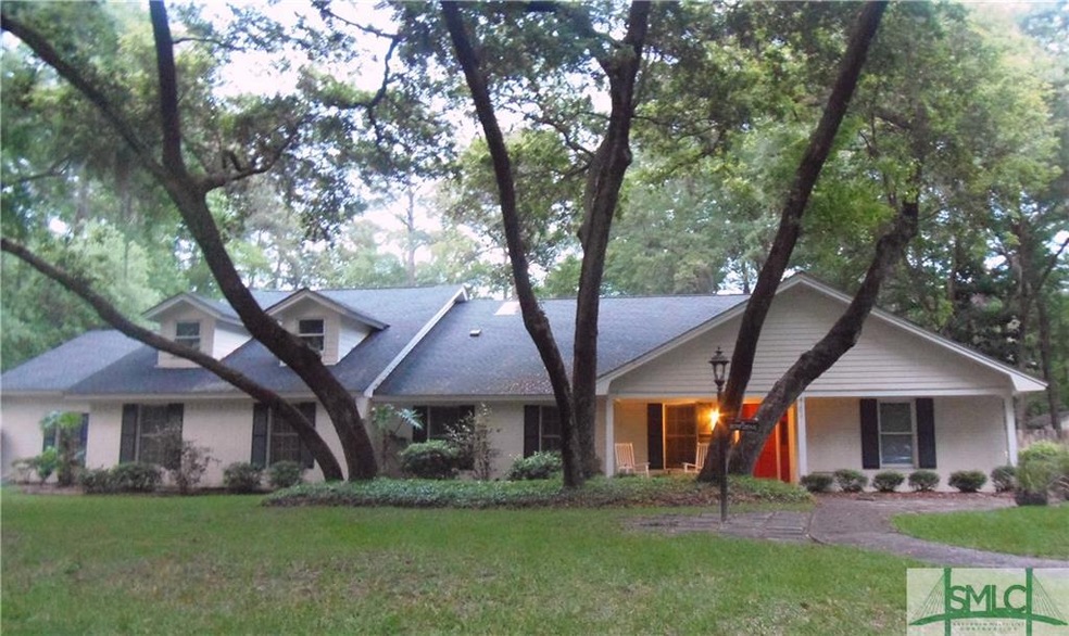 Fabulous home in one of Savannah's premier neighbo