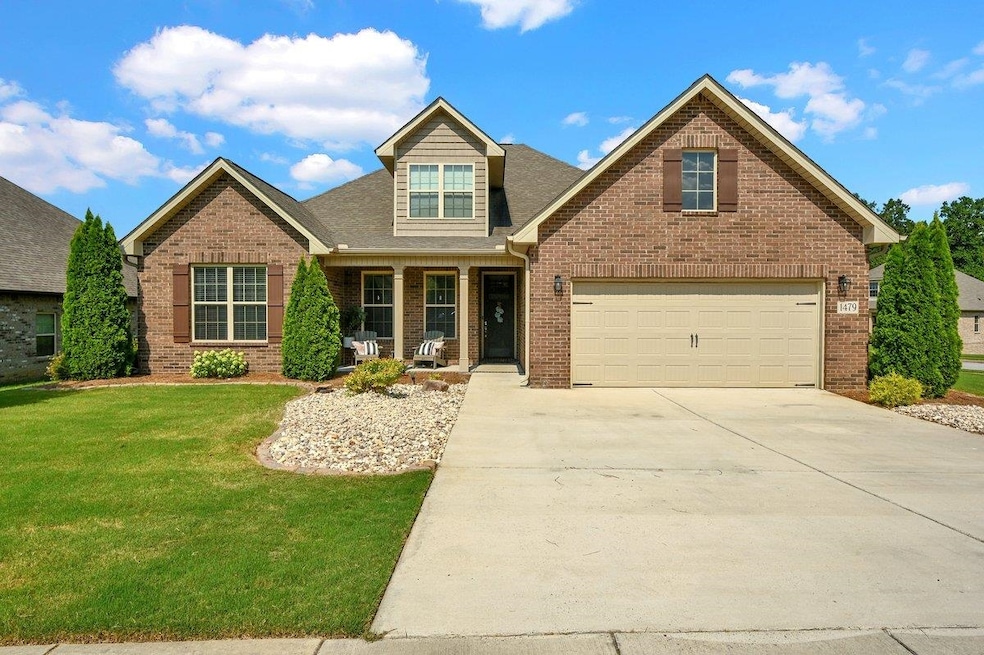 1479 Stonewater Dr, Cullman, AL 35055 - photo 1