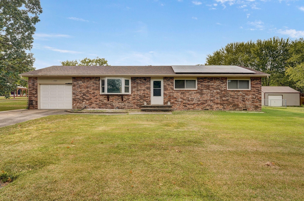 1207 Sherri Jane Ln-13