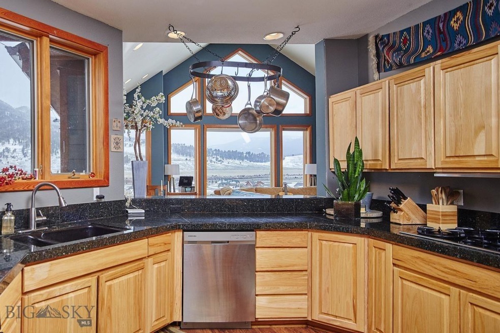 279 Riverview Ln, Gallatin Gateway, MT 59730 - photo 1