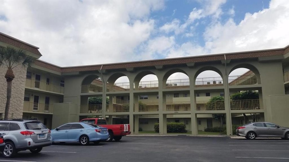 5701 NW 2nd Ave unit 201, Boca Raton, FL 33487 - photo 1