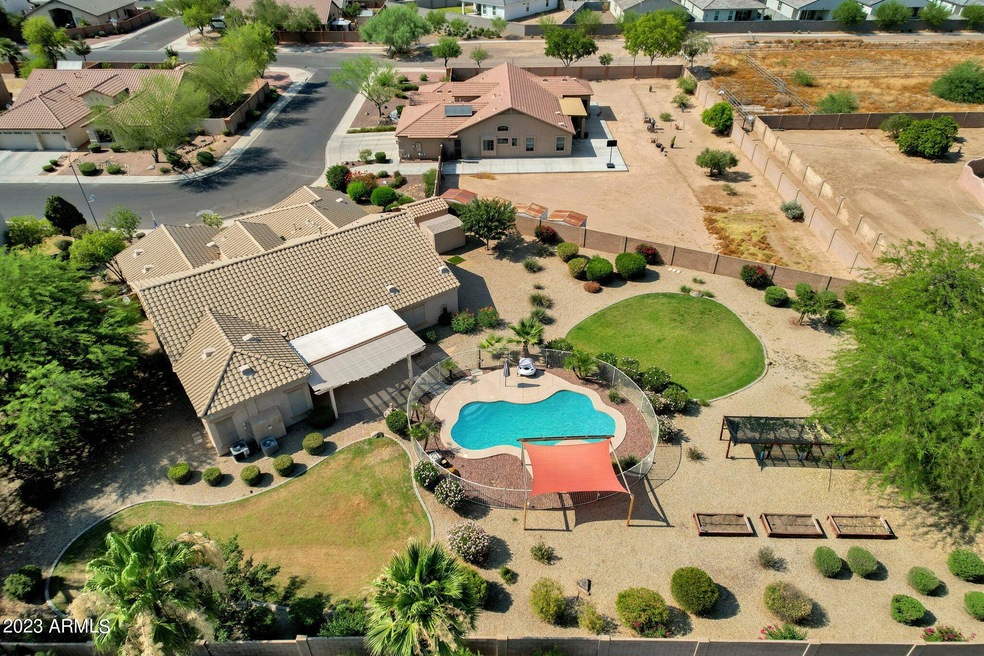 67-web-or-mls-4503-w-coles-rd