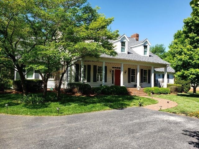 Sold $450,000 • Co-Listing Agent