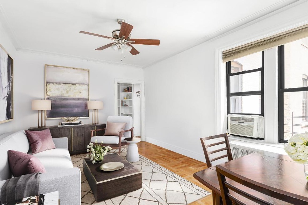 315 E 88th St unit 2C, New York, NY 10128 - photo 1