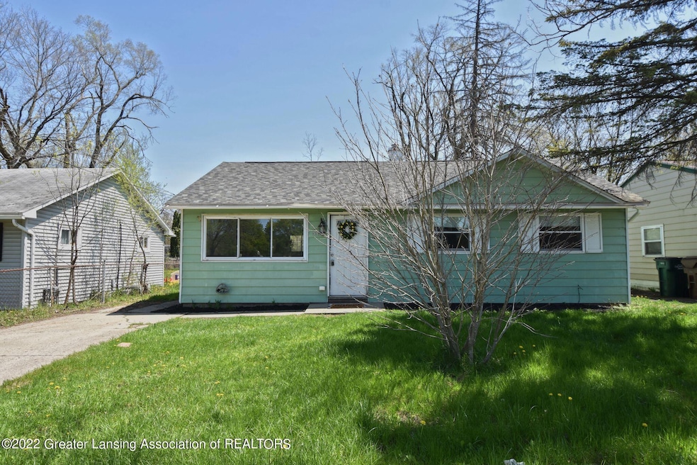 3921 Pleasant Grove Rd, Lansing, MI 48910 - photo 1