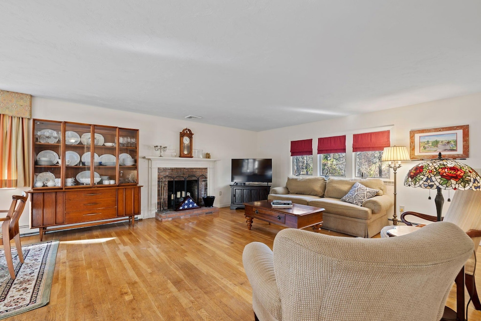 7 Openfield Rd, South Dennis, MA 02660 - photo 1