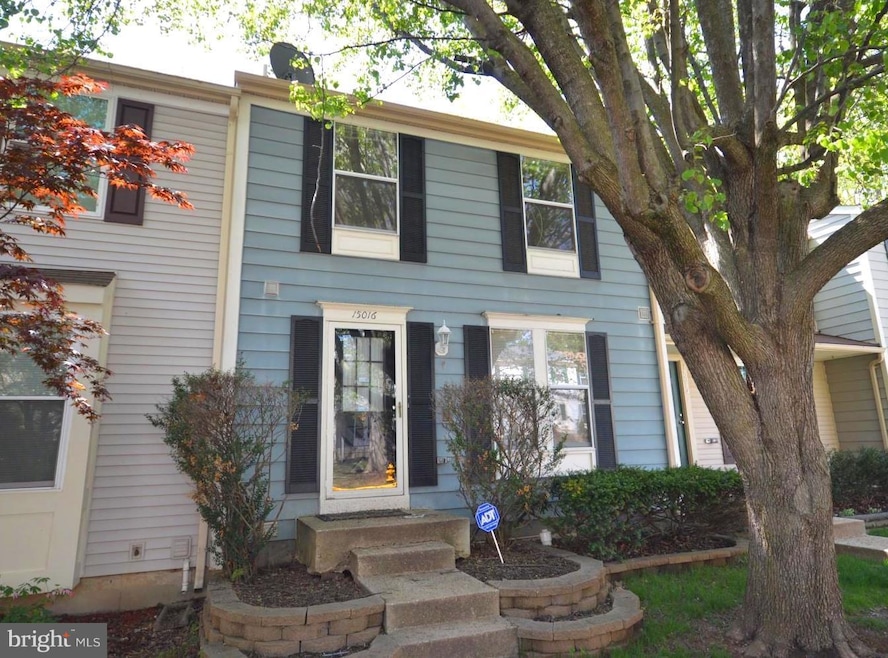 15016 Oak Crest Ct, Dumfries, VA 22025 - photo 1