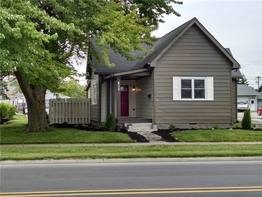 612 E Jefferson St, Tipton, IN 46072 - photo 1