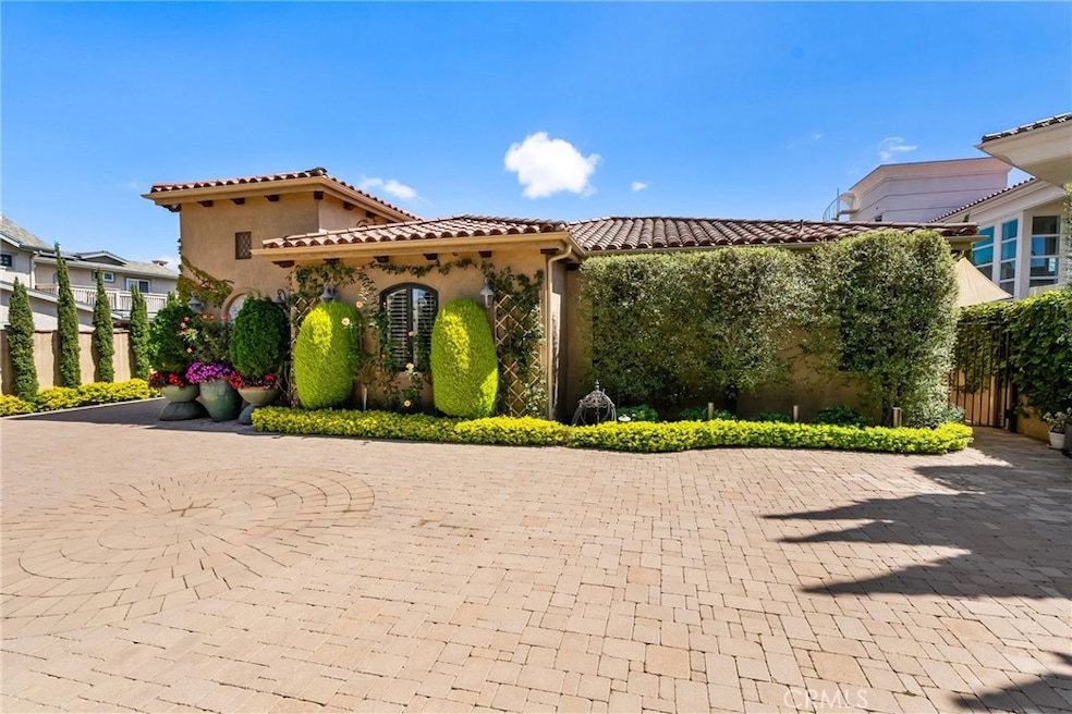 20382 SW Cypress St, Newport Beach, CA 92660 - photo 1