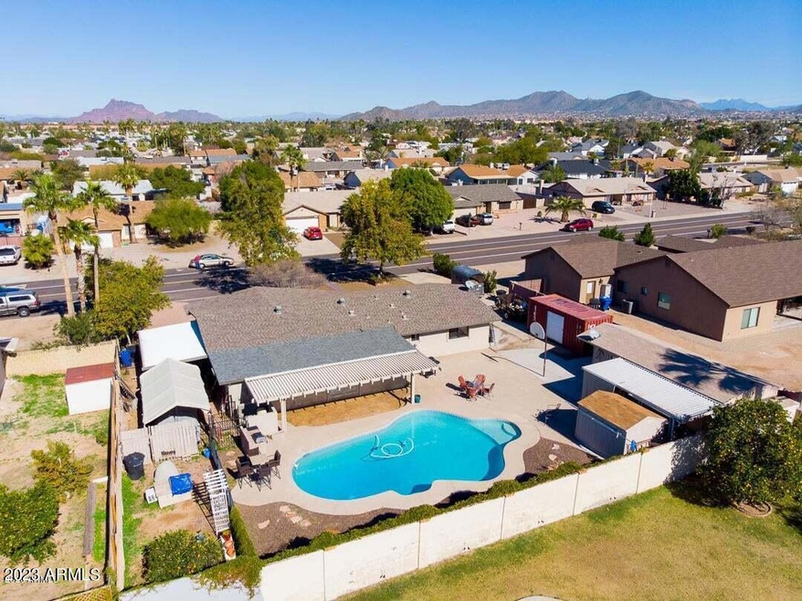 6317 E McLellan