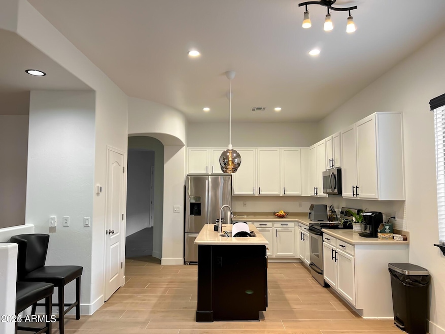 18663 W Sunrise Dr, Goodyear, AZ 85338 - photo 1