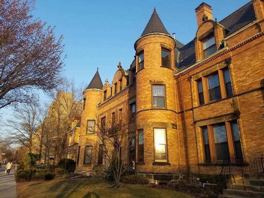 1757 Beacon St unit 3, Brookline, MA 02445 - photo 1