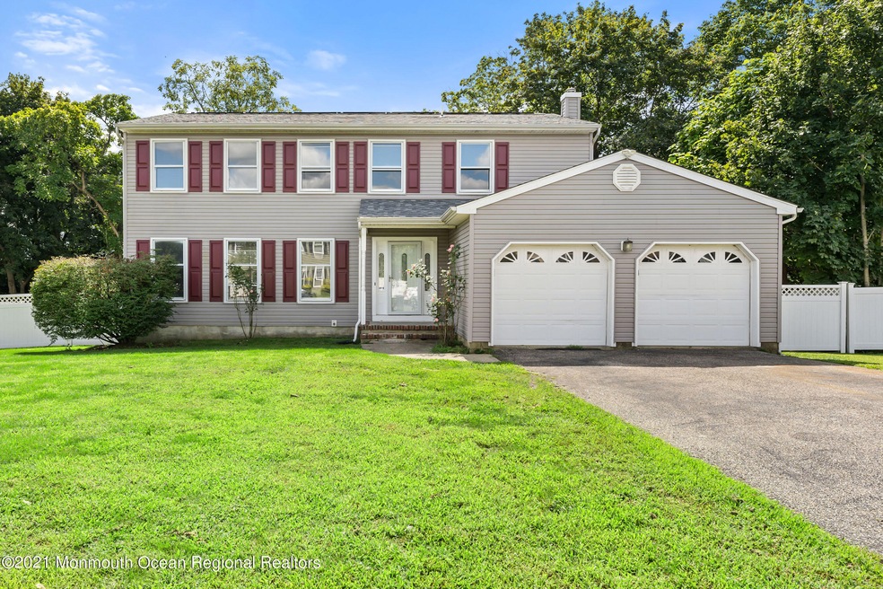 105 Imperato Ct, Toms River, NJ 08753 - photo 1