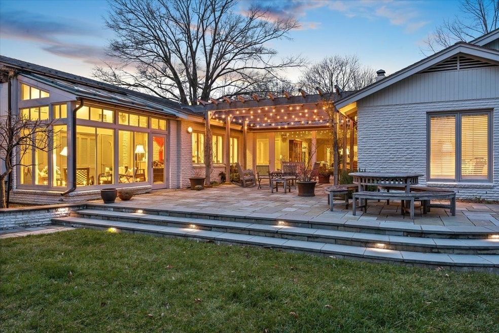 710 New York Ave, Harrisonburg, VA 22801 - photo 1