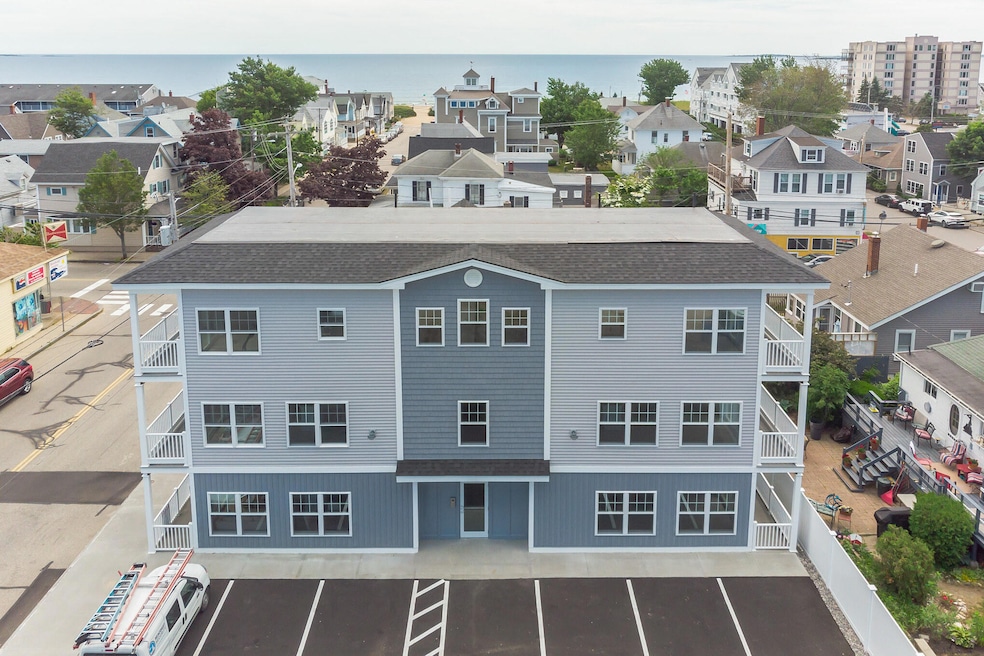 21 Union Ave unit 2B, Old Orchard Beach, ME 04064 - photo 1