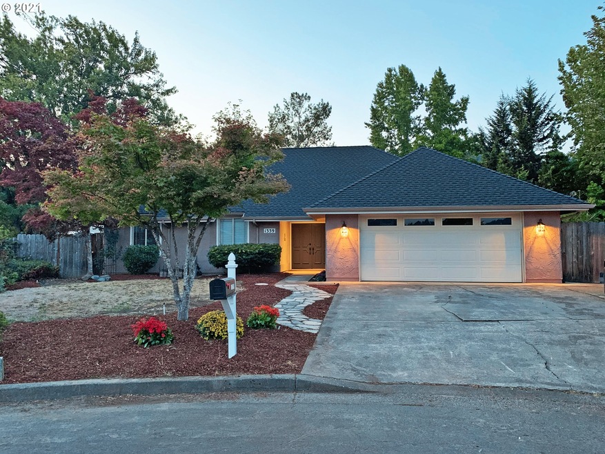 1339 3rd Ct, Sutherlin, OR 97479 - photo 1