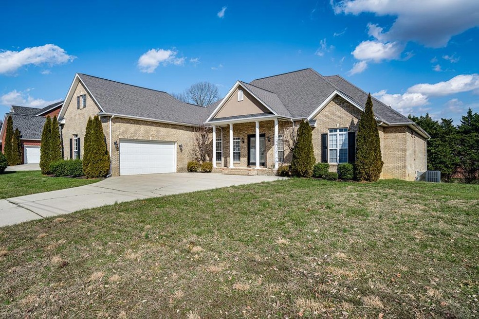 318 New Heritage Dr, Cookeville, TN 38506 - photo 1