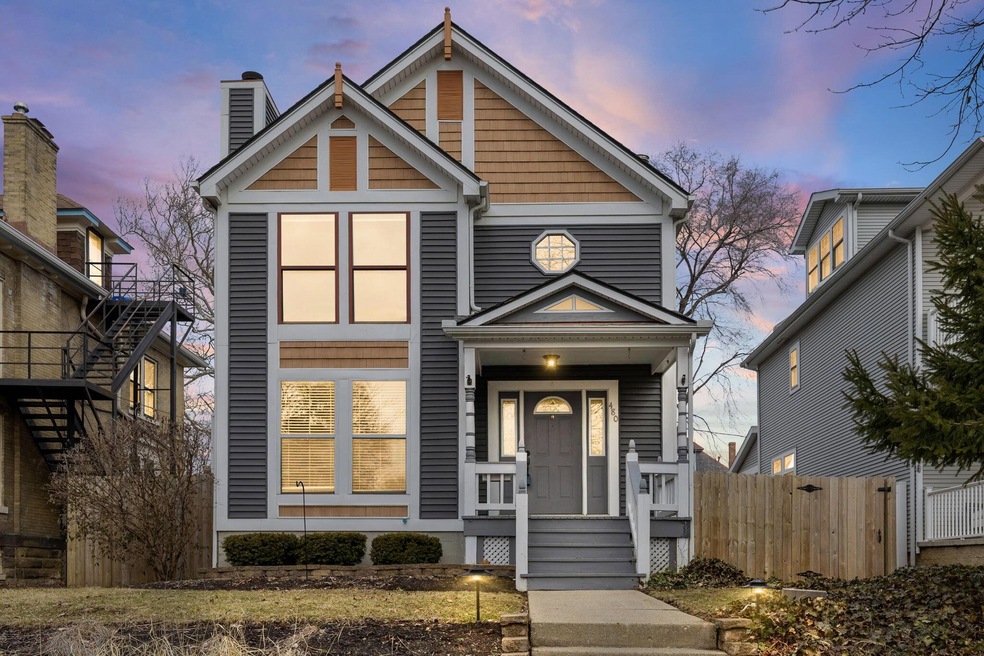 1-web-or-mls-480W4thAveExt_Hommati102