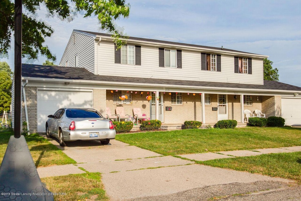 3523 Davidson Dr, Lansing, MI 48910 - photo 1