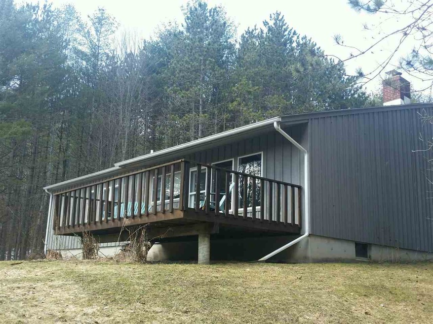 142 Mcnamara Rd, Middletown Springs, VT 05757 - photo 1